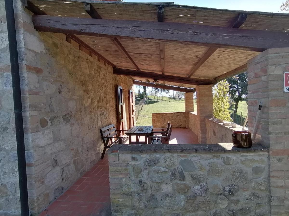 La Capannina Apartment Volterra Exterior photo